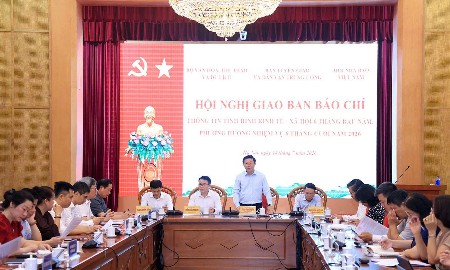 Bộ Tài chính nói gì về mức nhập siêu trong nửa đầu năm 2026?
