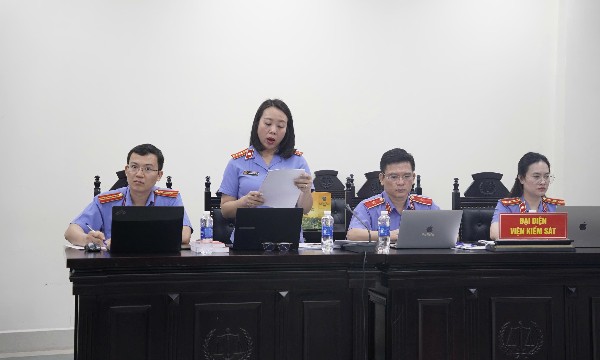 Xét xử vụ án Herbitech: Nếu áp dụng mức giảm thuế suất 8% là trái pháp luật và không công bằng với các doanh nghiệp khác