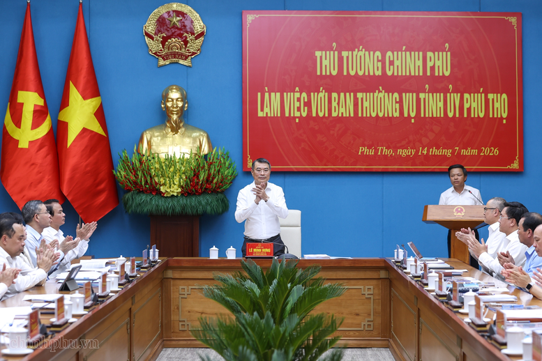 Thủ tướng Chính phủ Lê Minh Hưng làm việc với Ban Thường vụ Tỉnh ủy Phú Thọ - Ảnh: VGP/Nhật Bắc