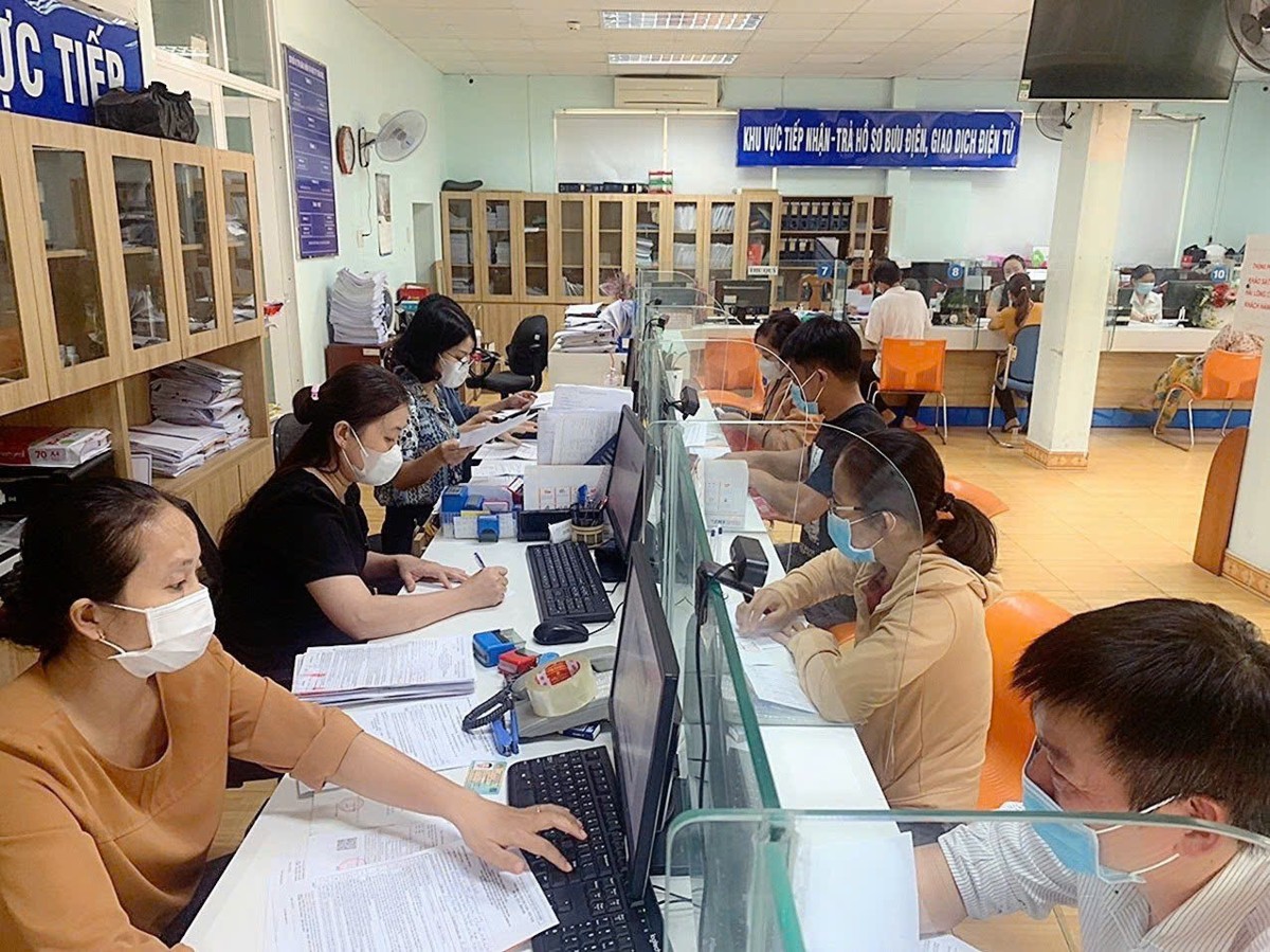 Bộ Nội vụ hướng dẫn xếp lương cán bộ, công chức cấp xã. Ảnh minh họa: Duy Nguyễn.