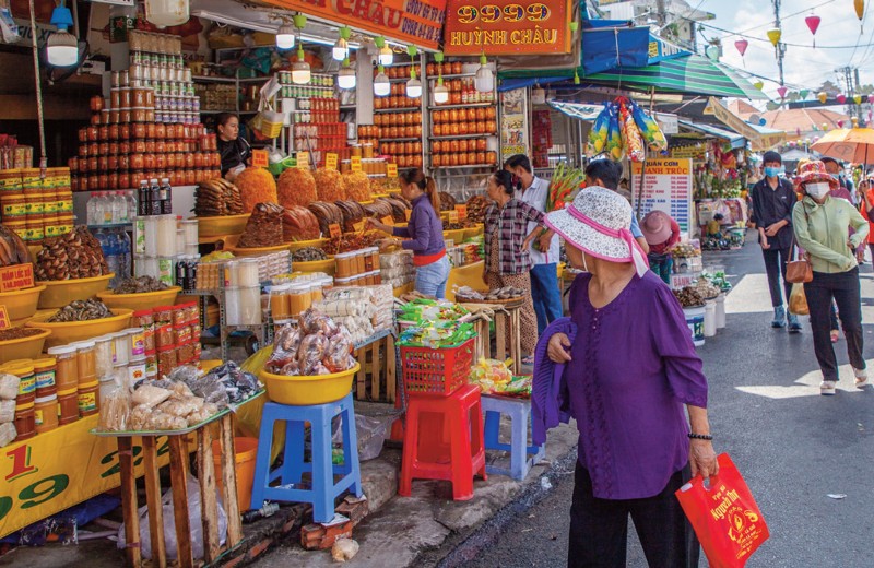 Approaching limits towards inflation