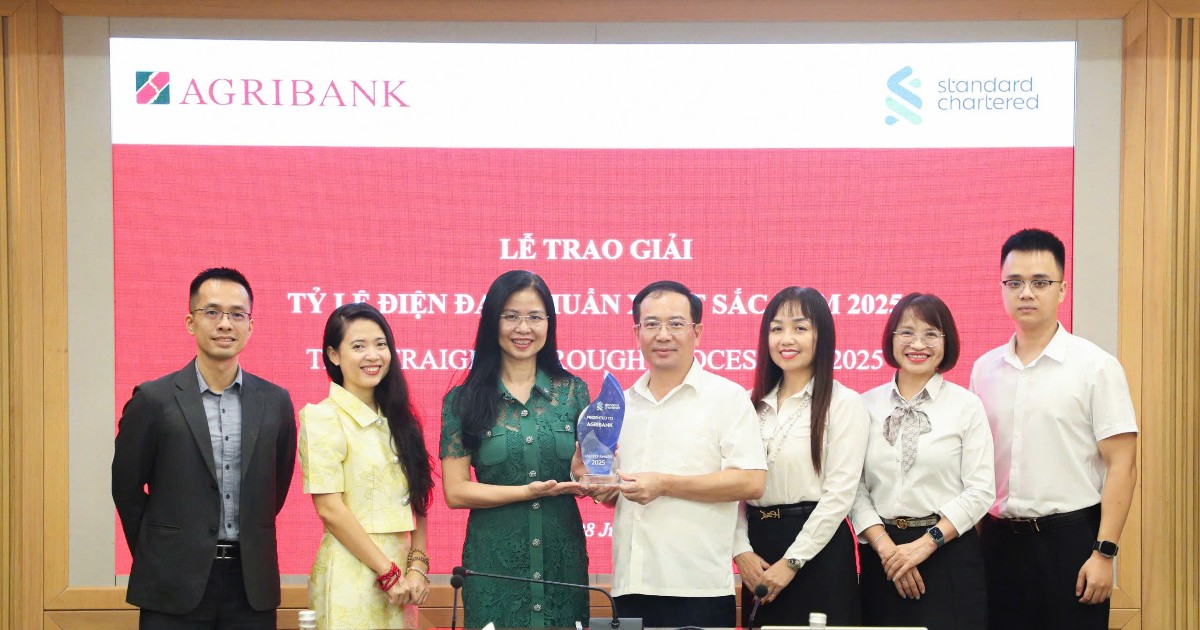 Agribank được Standard Chartered vinh danh về chất lượng thanh toán quốc tế