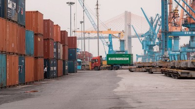 Trade standing strong 