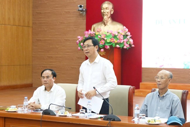 Phó Chủ tịch Ủy ban Trung ương Mặt trận Tổ quốc Việt Nam Cao Xuân Thạo phát biểu tại hội nghị. Ảnh: Mặt trận.