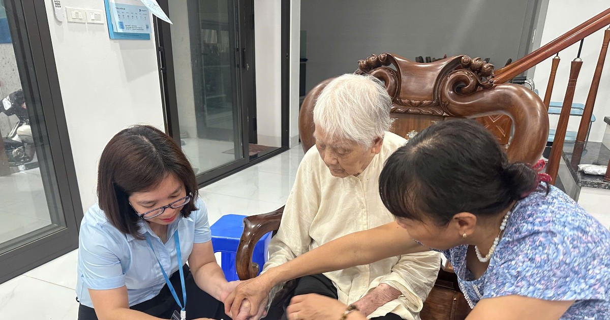 Hà Nội hoàn thành hơn 93% hồ sơ ủy quyền nhận...