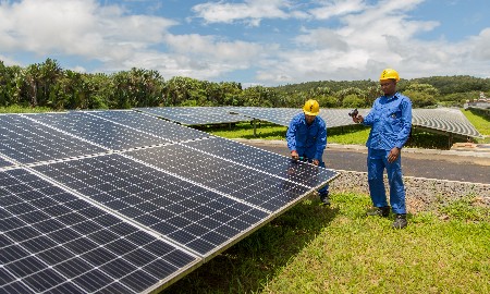 Mười quốc gia kêu gọi EU xem xét lại mức giá carbon mới với nhiên liệu
