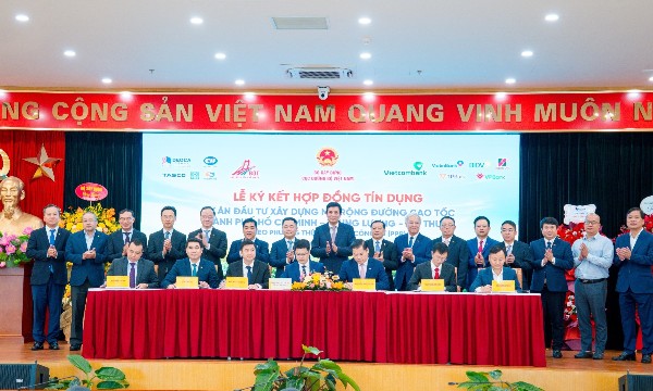 Sáu ngân hàng hợp vốn hơn 27.000 tỷ đồng cho dự án mở rộng cao tốc TP.HCM - Trung Lương - Mỹ Thuận