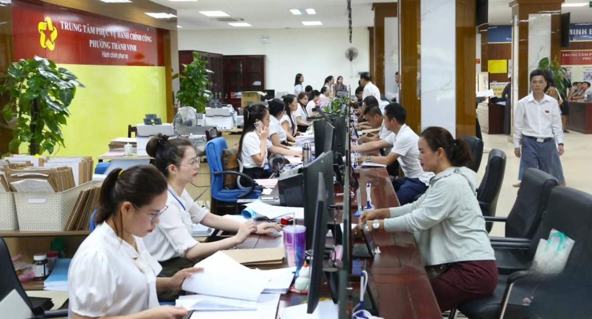 Nghệ An đẩy mạnh cải cách thủ tục hành chính, hướng tới xây dựng môi trường đầu tư thông thoáng, minh bạch và thuận lợi. Ảnh: Nguyễn Hoàn