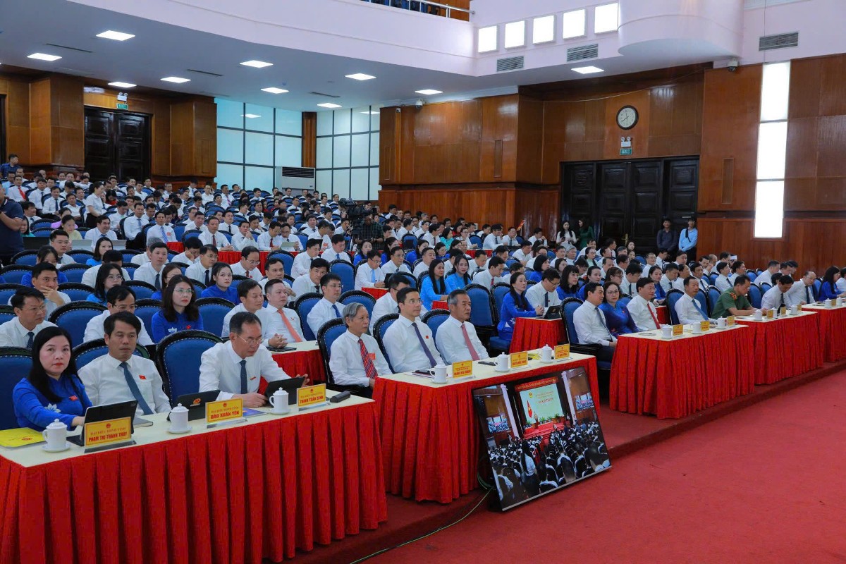 Quang cảnh kỳ họp (ảnh BTC cung cấp)