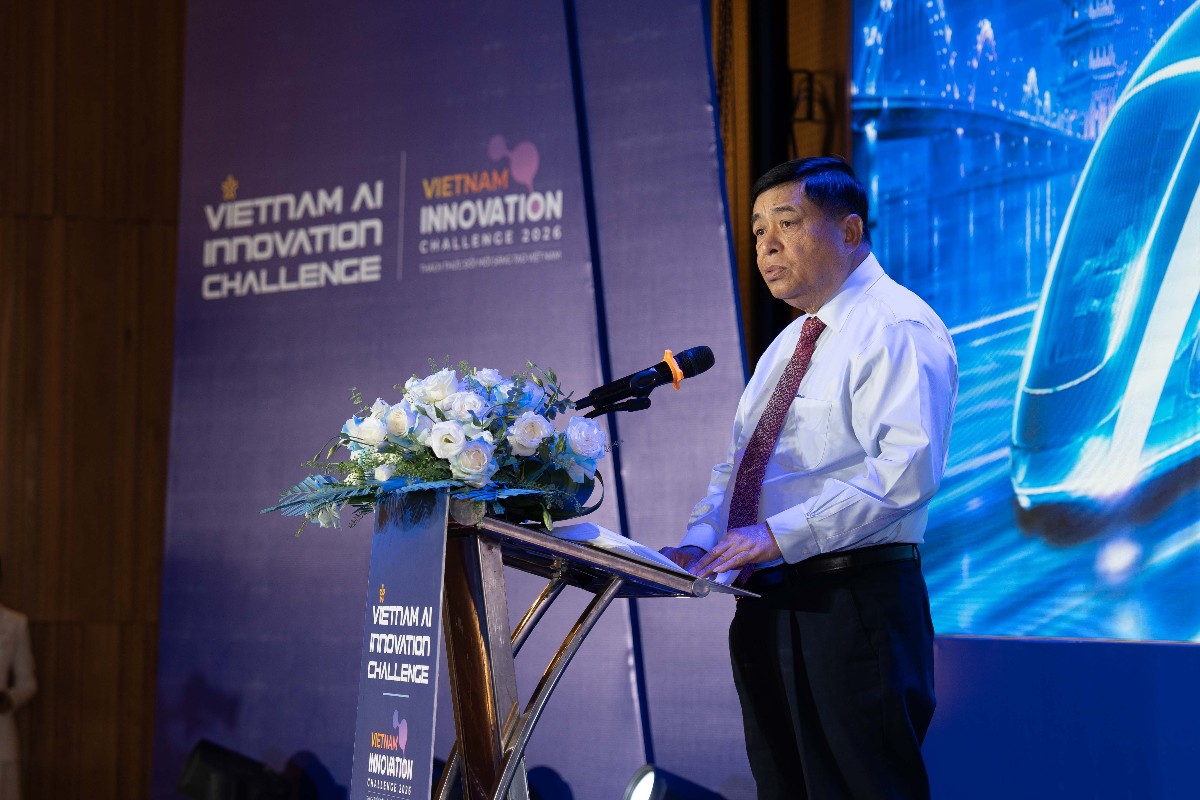 Nguyên Phó Thủ tướng Nguyễn Chí Dũng phát biểu tại sự kiện. Ảnh: BTC.