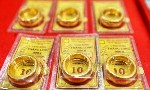 Giá vàng nhẫn 9999 bất ngờ neo thấp hơn SJC tới 17 triệu đồng/lượng