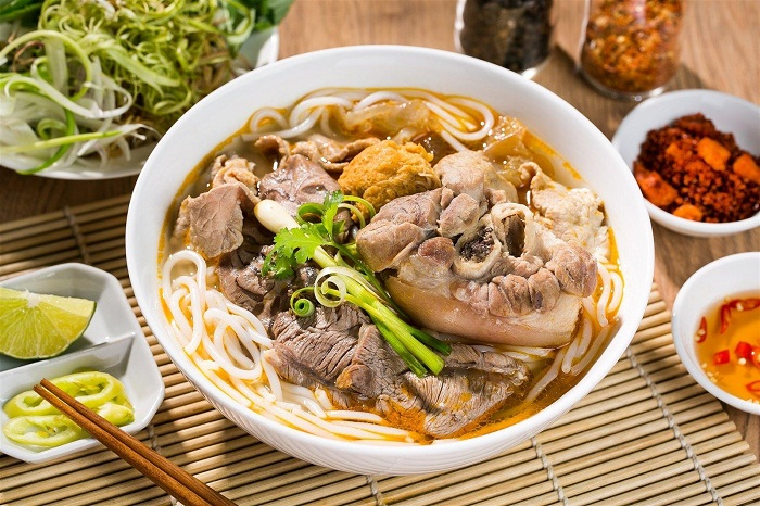 Bún bò Huế - món ăn biểu tượng của Cố đô sẽ là tâm điểm của nhiều hoạt động tại Chương trình "Huế - Kinh đô ẩm thực 2026". Ảnh: Mỹ Hằng