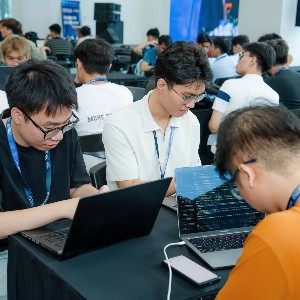 Các đội thi tại Viet Nam AI Innovation Challenge (VAIC) 2026. Ảnh: BTC