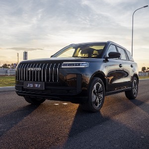 Khối Hàn - Trung “kích hoạt” cuộc chiến xe hybrid đa cực tại Việt Nam