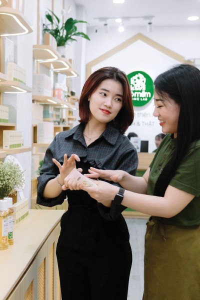 The traction of domestic cosmetics brands