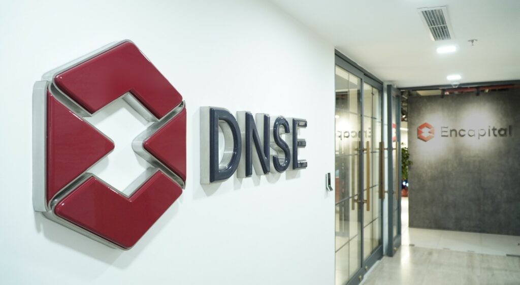 Dư nợ cho vay ký quỹ và ứng trước tiền bán của DNSE đạt kỷ lục trên 6.300 tỷ đồng, tăng 25% so với cùng kỳ.
