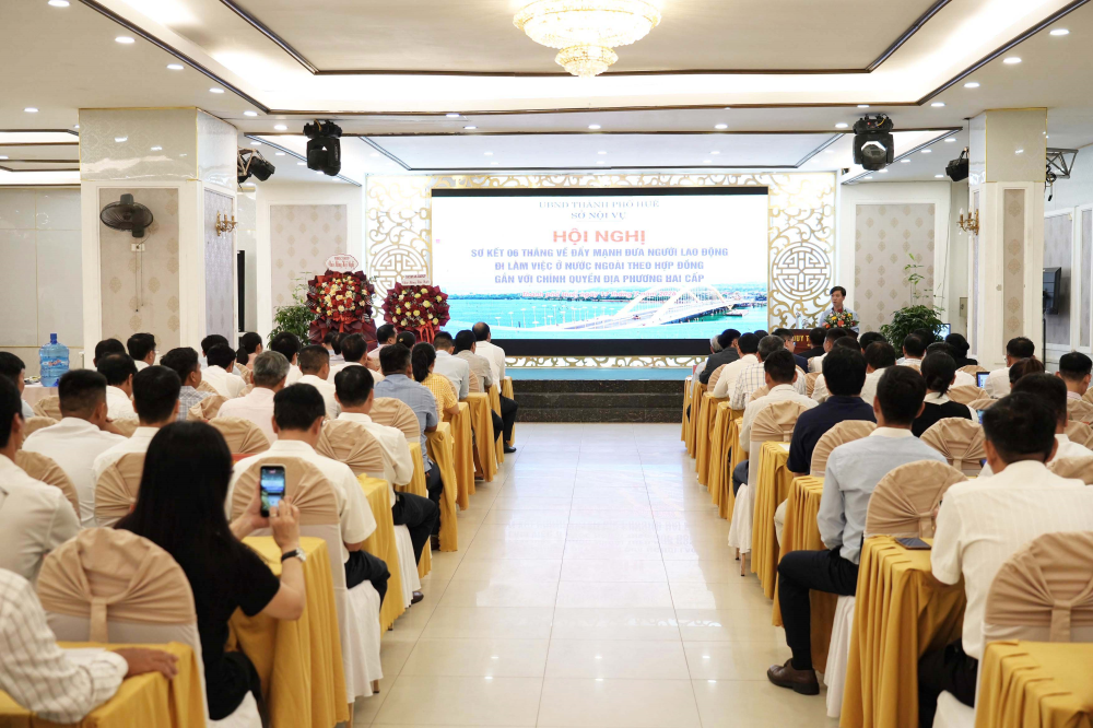 Toàn cảnh hội nghị. Ảnh: Cổng TTĐT thành phố Huế