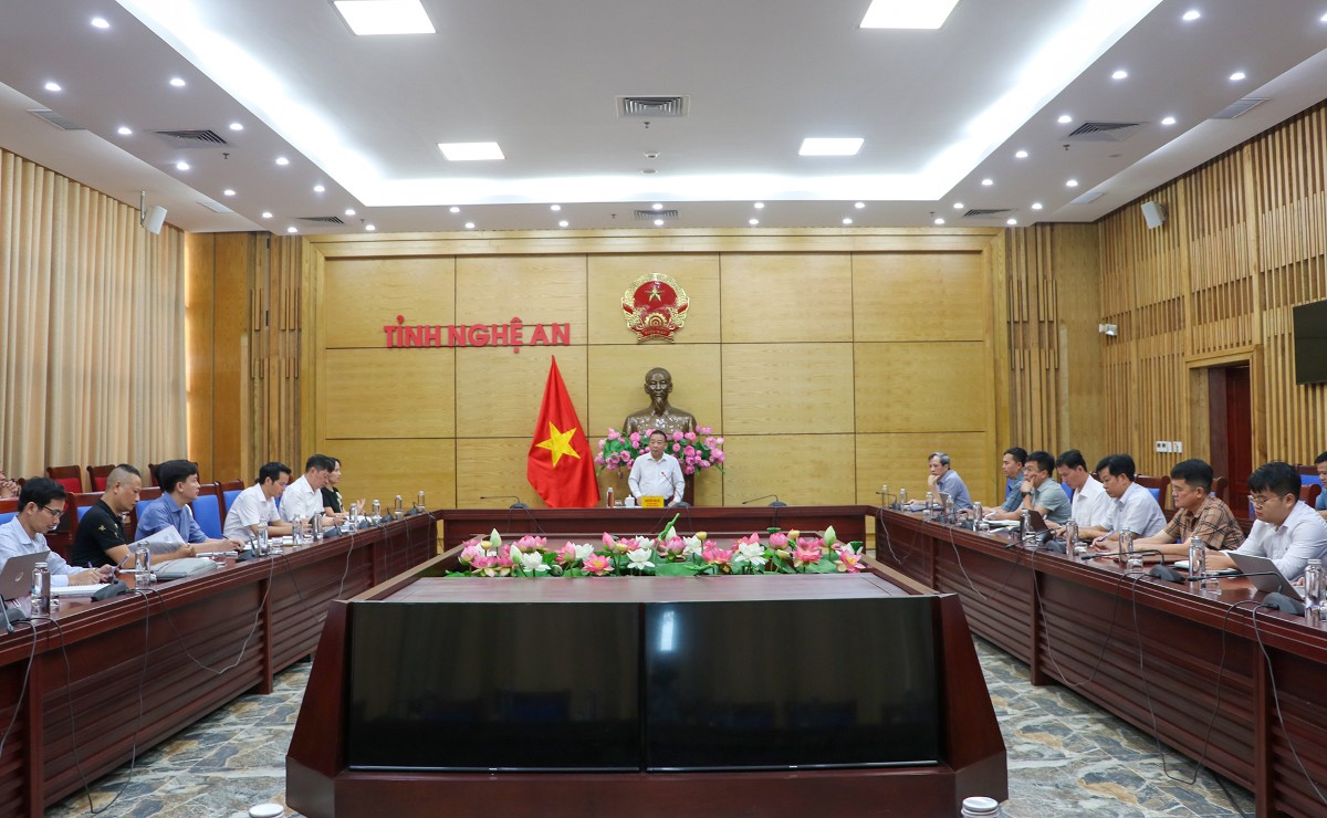 Toàn cảnh buổi làm việc. Ảnh: Cổng TTĐT tỉnh Nghệ An