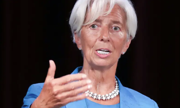 Giá dầu leo thang làm khó quyết định lãi suất của ECB trong tuần này
