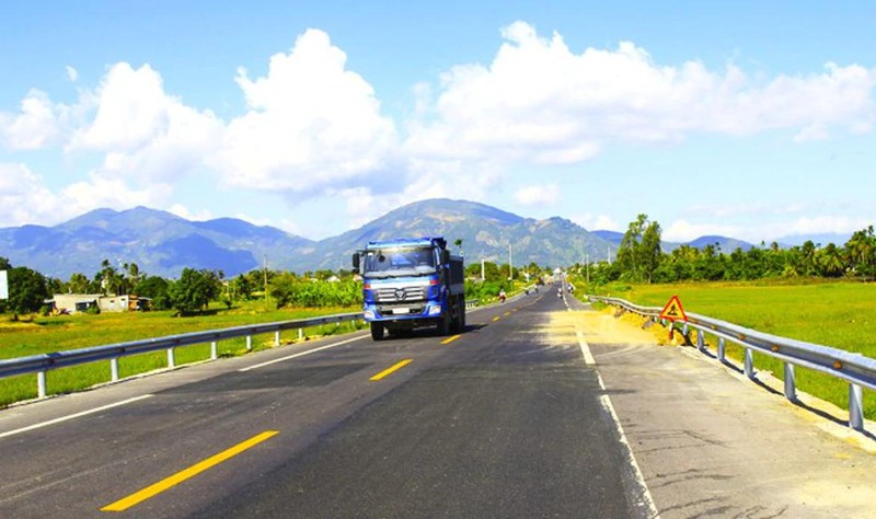 Proposal for expanding National Highway 1 from Da Nang to Vinh Long submitted