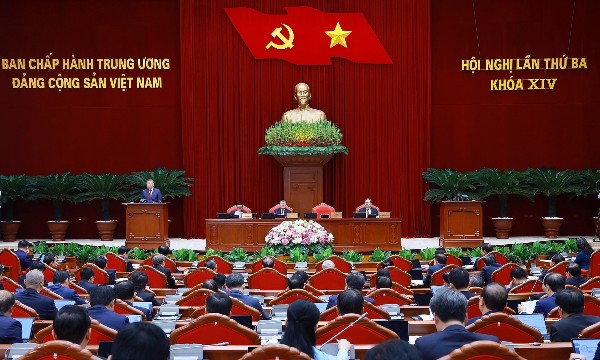 Trung ương bàn về đổi mới mô hình phát triển Việt Nam