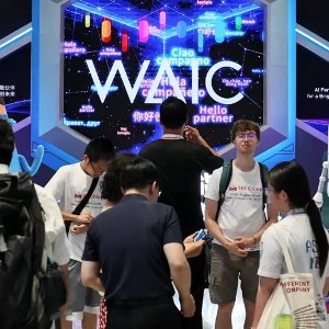 Hội nghị WAIC kéo dài bốn ngày quy tụ hơn 1.000 đại diện doanh nghiệp công nghệ, quan chức, nhà nghiên cứu và chuyên gia trong ngành AI của Trung Quốc. Ảnh: Go Nakamura/REUTERS