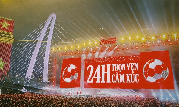 24H trọn vẹn cảm xúc cùng Coca-Cola
