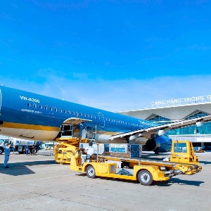Cảng hàng không quốc tế Vinh hướng tới mục tiêu đạt công suất 3 triệu hành khách mỗi năm vào năm 2030. Ảnh: Quang An