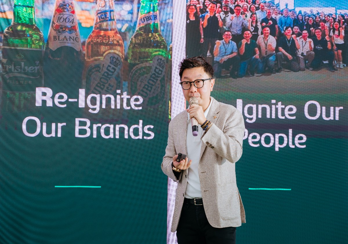 Ông Andrew Khan, Tổng Giám đốc Carlsberg Việt Nam, chia sẻ về Brewing Tomorrow và vai trò của hợp tác trong thúc đẩy tăng trưởng bền vững.