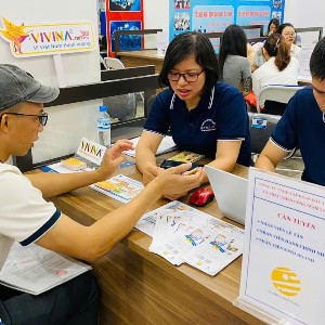 Doanh nghiệp tuyển dụng lao động. Ảnh: N.Dương