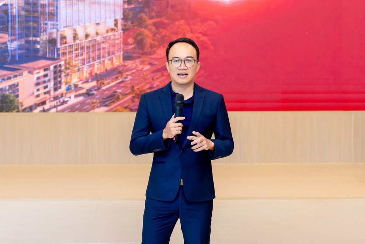 Ông Nguyễn Lương Hoàng đại diện lãnh đạo M Riverside Danang.