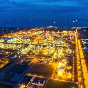 Nhà máy lọc hóa dầu Nghi Sơn. Ảnh: BQL Khu kinh tế Nghi Sơn cung cấp.