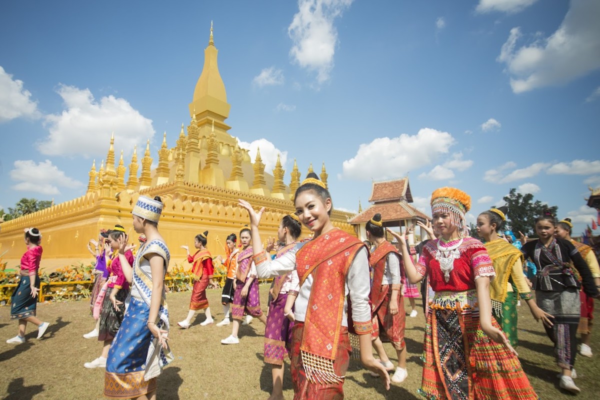“Du lịch chậm” được xem là lợi thế lớn của Lào trong bối cảnh nhiều điểm đến nổi tiếng ở Đông Nam Á đang chịu áp lực quá tải du khách. Ảnh: DepositPhotos