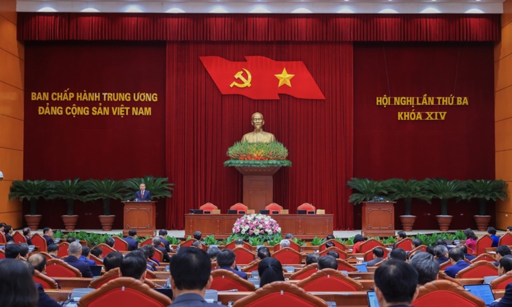 Tổng Bí thư, Chủ tịch nước Tô Lâm phát biểu bế mạc Hội nghị lần thứ ba của Ban Chấp hành Trung ương Đảng khóa XIV. Ảnh: VGP.
