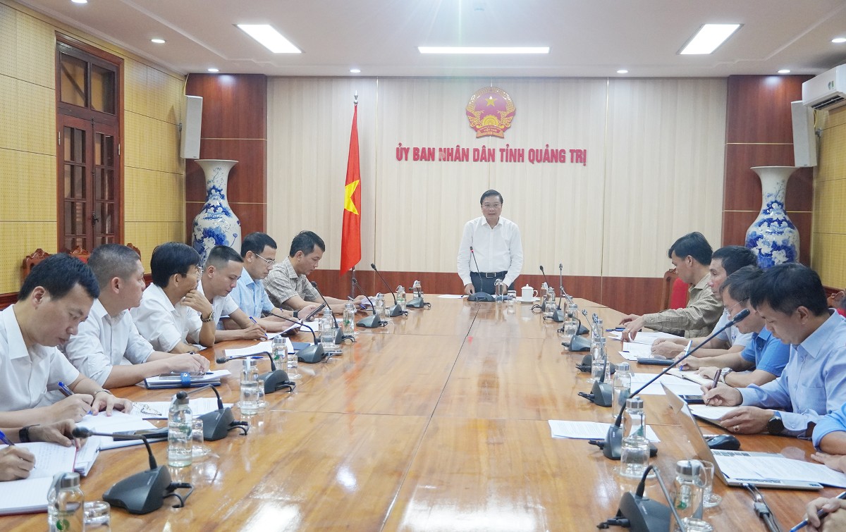 Toàn cảnh buổi họp. Ảnh: Hồng Lựu