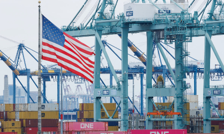Mỹ áp thuế quan mới với hơn 60 đối tác thương mại