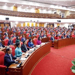 Các đại biểu tham dự phiên bế mạc Hội nghị lần thứ ba, Ban Chấp hành Trung ương Đảng khóa XIV. Ảnh: TTXVN.