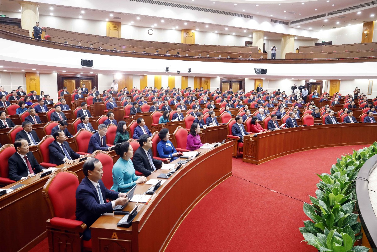 Các đại biểu tham dự phiên bế mạc Hội nghị lần thứ ba, Ban Chấp hành Trung ương Đảng khóa XIV. Ảnh: TTXVN.