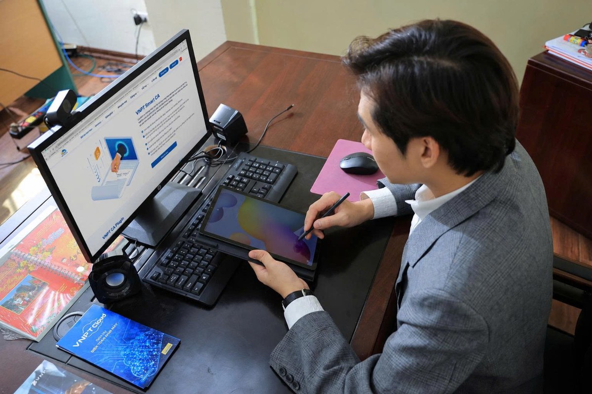VNPT SmartCA đưa chữ ký số đến gần hơn với người dùng. Ảnh: VNPT.