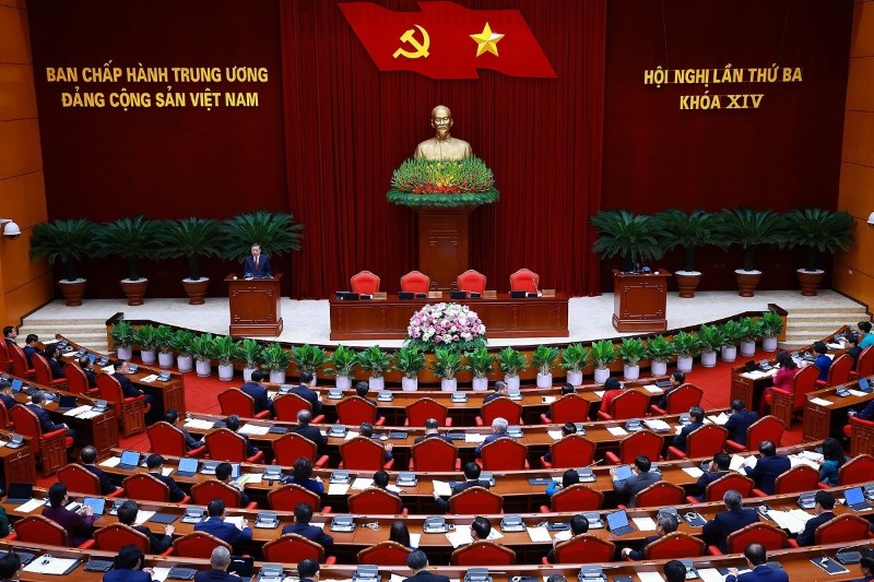 The third plenum of the Party Central Committee closed
