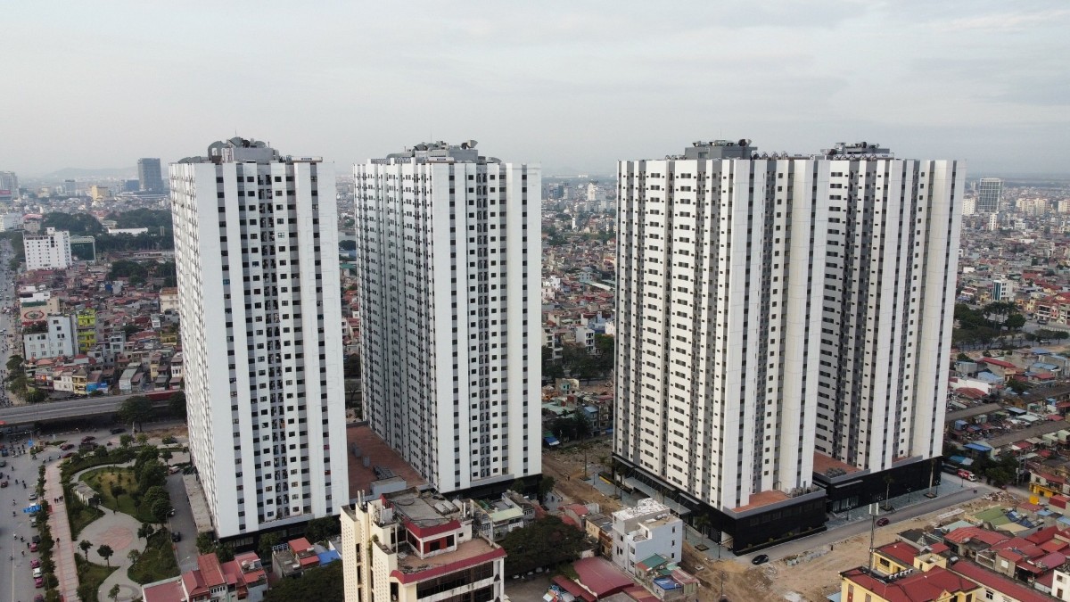 Chính sách bán chung cư công sản theo cơ chế đặc thù chưa được triển khai do vướng quy định về giá bán. Ảnh: HH.