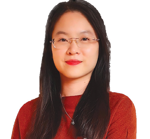 Ms. Le Thi Xuan Hue,