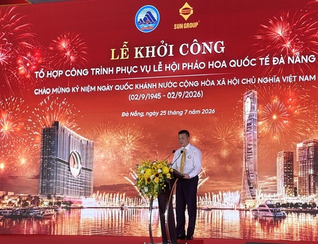 Ông Đặng Minh Trường, Chủ tịch HĐQT Tập đoàn Sun Group, phát biểu tại lễ khởi công dự án. Ảnh Ngô Anh Văn