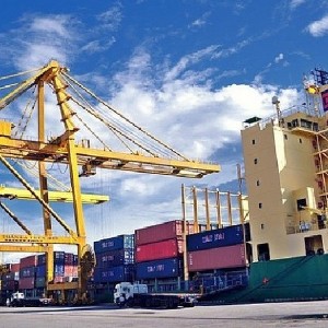 Việt Nam cấm nhập khẩu hàng hóa được sản xuất bởi hành vi cưỡng bức lao động - Ảnh minh họa