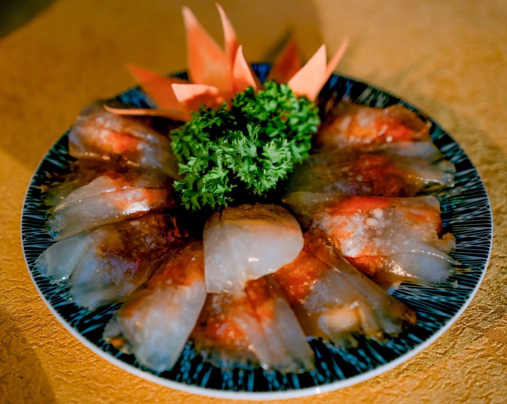Bánh bột lọc không chỉ lưu giữ bản sắc của vùng đất Cố đô mà còn góp phần thể hiện nét độc đáo của nghệ thuật ẩm thực truyền thống Việt Nam. Ảnh: Cổng TTĐT TP Huế