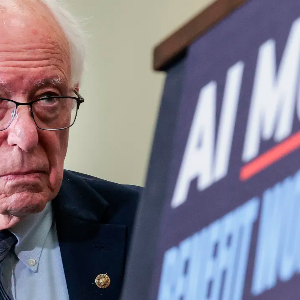Thượng nghị sĩ Bernie Sanders - Ảnh: Getty Images