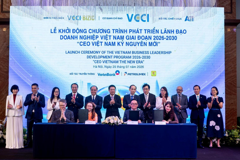 Ra mắt Chương trình CEO quốc tế Việt Nam – Singapore, thúc đẩy hợp tác doanh nghiệp trong khu vực. Ảnh: SV