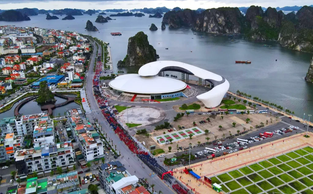 Chính phủ vừa ban hành Nghị quyết số 202/NQ-CP ngày 27/7/2026 về hồ sơ Đề án thành lập thành phố Quảng Ninh trực thuộc Trung ương. Ảnh: VTV