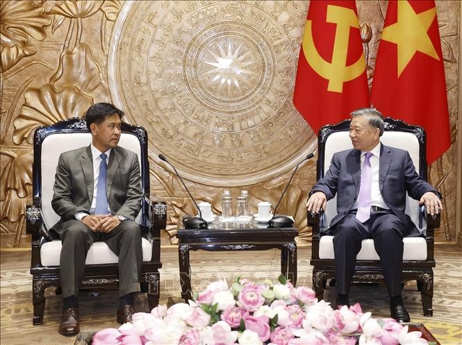 Tổng Bí thư, Chủ tịch nước Tô Lâm tiếp Chánh án Toà án nhân dân tối cao Lào Phayvy Syboualypha. Ảnh: Thống Nhất – TTXVN