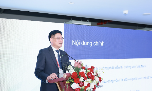 Phó Chủ tịch Ủy ban Chứng khoán: Rất lo lắng với mục tiêu huy động 5,4 triệu tỷ từ chứng khoán nhưng sẽ cố gắng đảm bảo